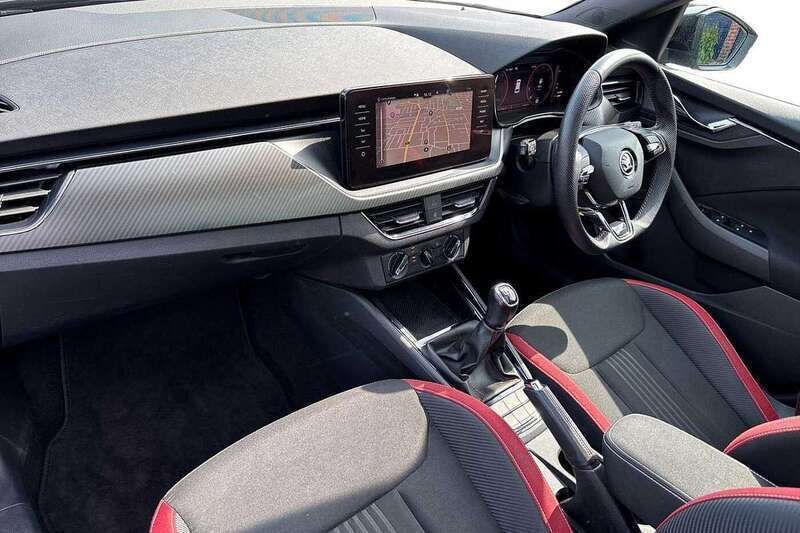 Image 2/4