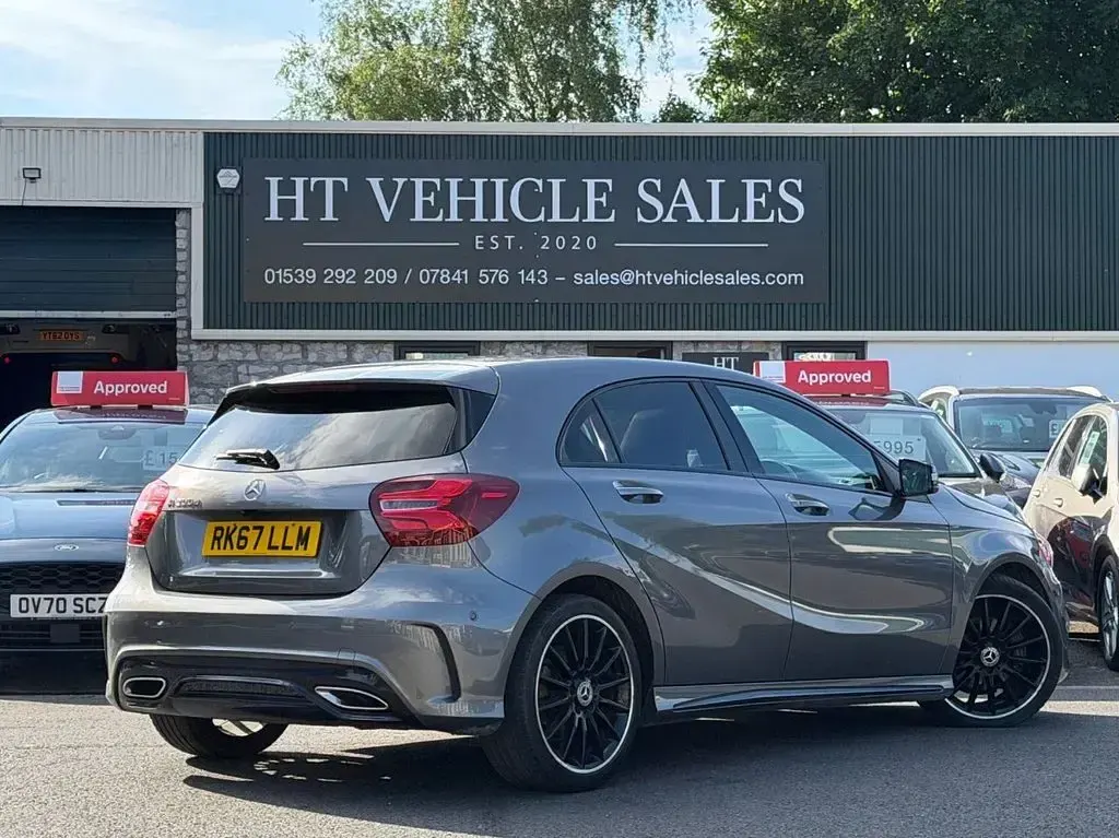 Used Mercedes A200 AMG Line Premium Plus 134 HP (98 kW) 2017 Grey Hatchback