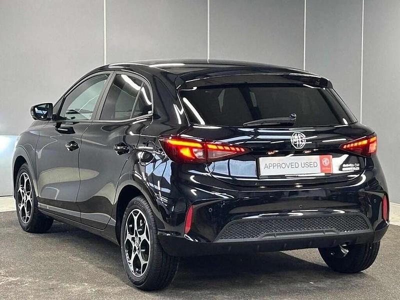 Used MG MG3 Trophy 194 HP (142 kW) 2025 Black Hatchback