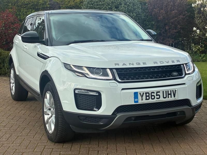 Used Land Rover Range Rover evoque SE 2016 White Estate