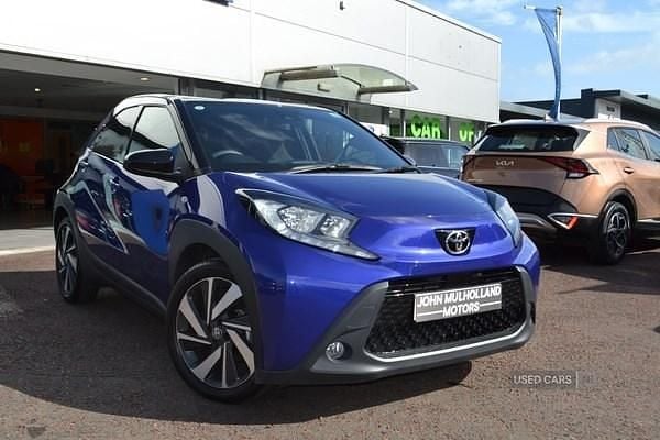 Blue Used 2023 Toyota Aygo X SUV | £14,495 - Image 1/4