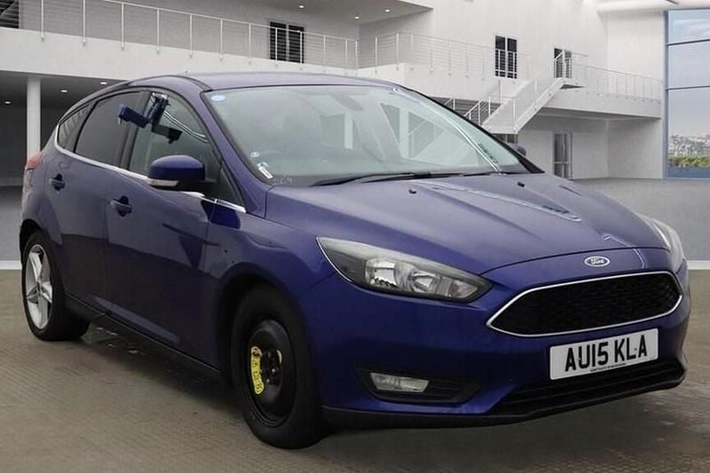 Blue Used 2015 Ford Focus Zetec Hatchback | £4,295 (Good price) - Image 1/1