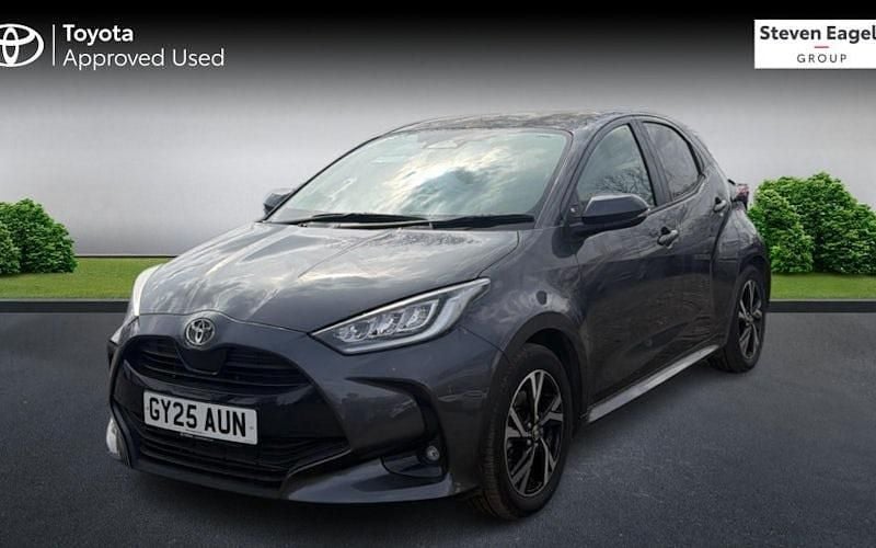 Used Toyota Yaris Hybrid Design 116 HP (85 kW) 2026 Hatchback