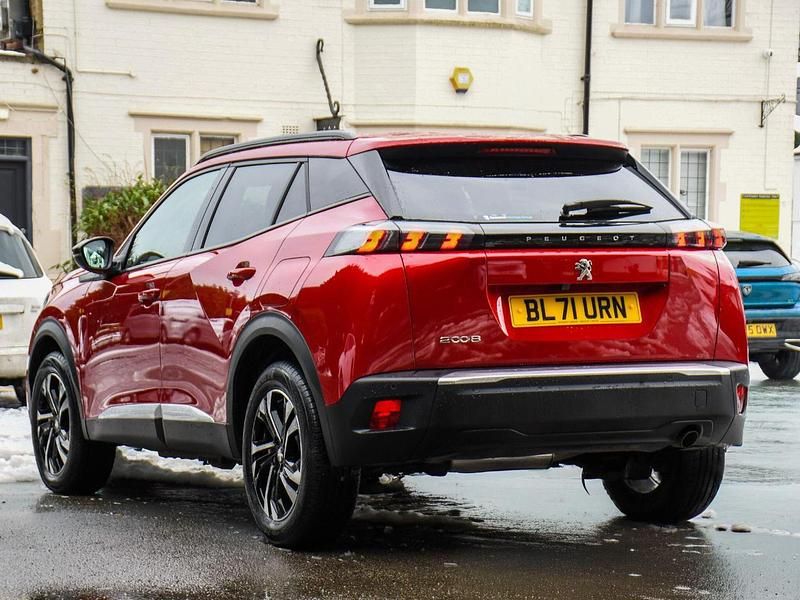 Red Used 2022 Peugeot 2008 Allure Premium SUV | £14,496 (Fair price) - Image 1/3