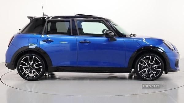 Used Mini Cooper Hatch 154 HP (113 kW) 2025 Blue Hatchback