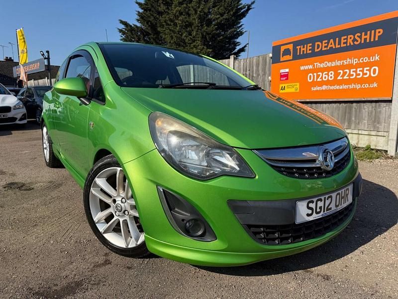 Used Vauxhall Corsa SRi 100 HP (73 kW) 2012 Green Hatchback