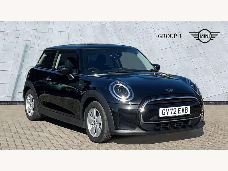 Black Used 2022 Mini Cooper Classic Hatchback | £17,995 (Fair price) - Image 1/4