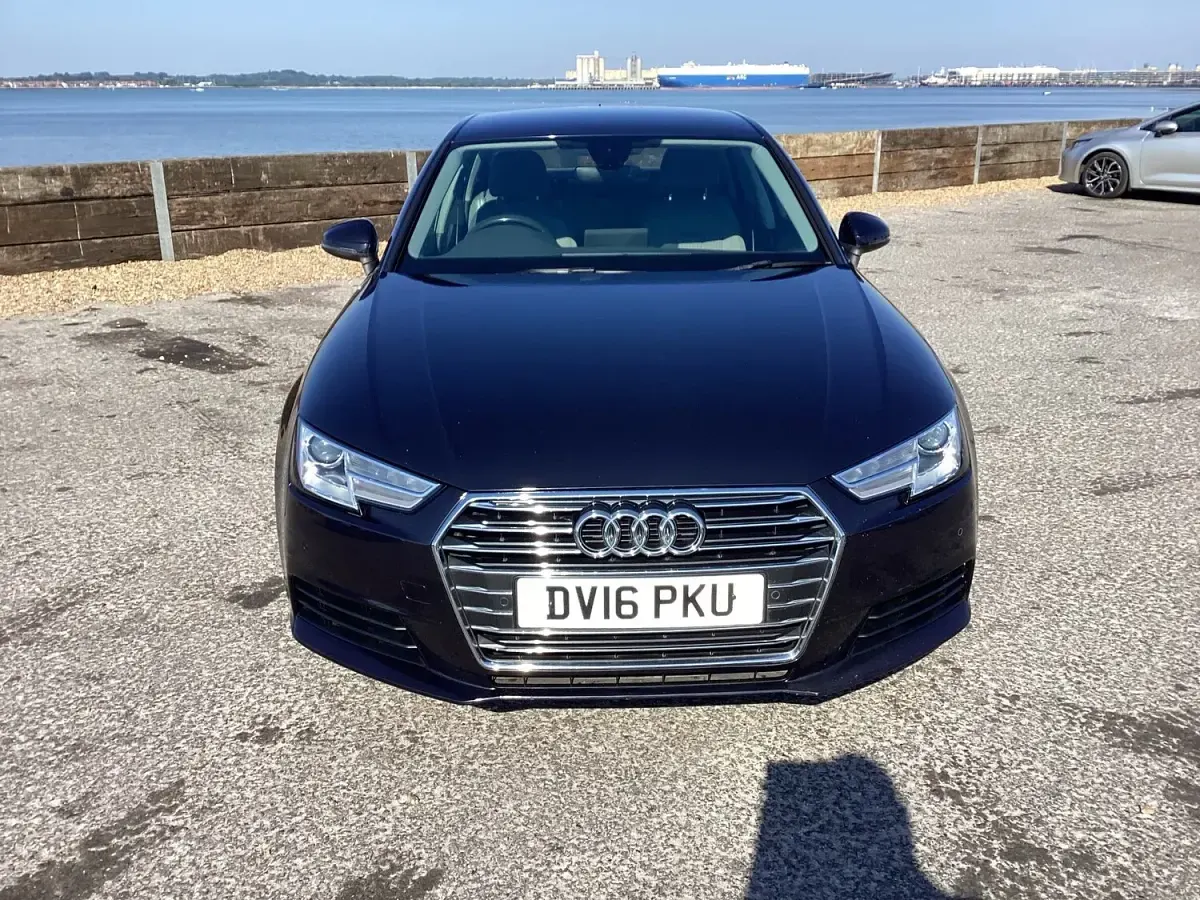 Used Audi A4 S-Line 147 HP (108 kW) 2016 Blue Sedan