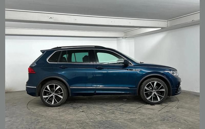 Used VW Tiguan R-line 150 HP (110 kW) 2021 Blue SUV