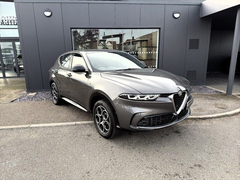 Grey New 2024 Alfa Romeo Tonale Ti SUV | £41,995 (Expensive) - Image 1/4