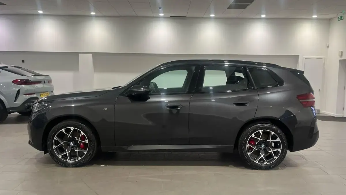 Second-hand BMW X3 M Sport 205 CP (150 kW) 2025 Gri SUV