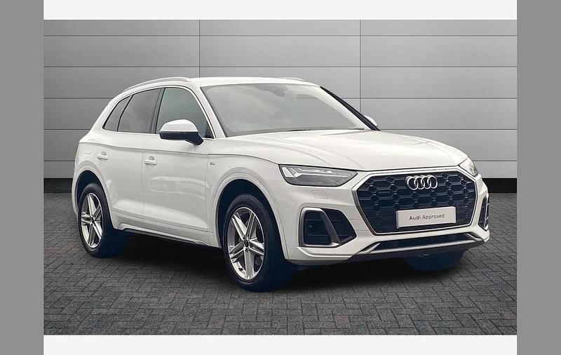 Used Audi Q5 S-Line 204 HP (150 kW) 2022 White SUV