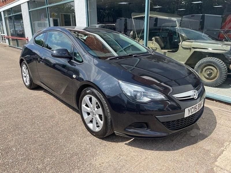 Used Vauxhall Astra GTC Sport 140 HP (102 kW) 2015 Black Coupe