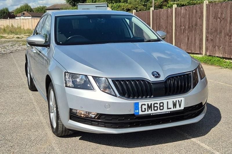 Silver Used 2019 Skoda Octavia SE Technology Hatchback | £11,000 (Fair price) - Image 1/1