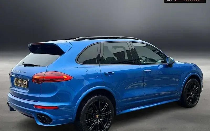 Used Porsche Cayenne 262 HP (192 kW) 2017 SUV