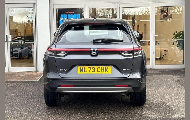 Used Honda HR-V Elegance 128 HP (94 kW) 2023 Grey SUV
