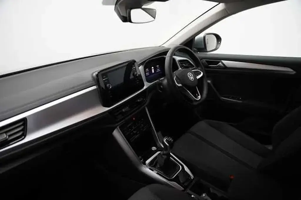 Used VW T-Roc 150 HP (110 kW) 2025 SUV