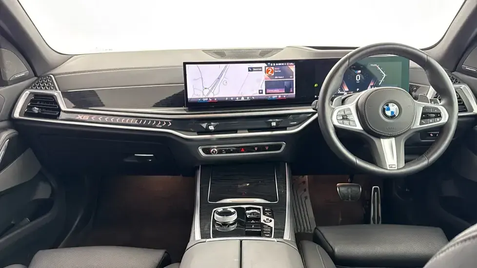 Używany BMW X5 M Sport 294 KM (216 kW) 2025 Czarny SUV