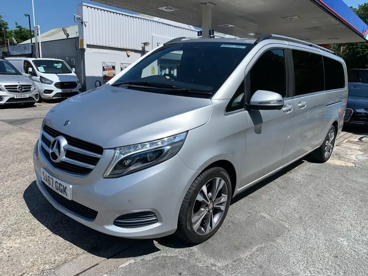 Used Mercedes V250 190 HP (139 kW) 2017 Silver MPV