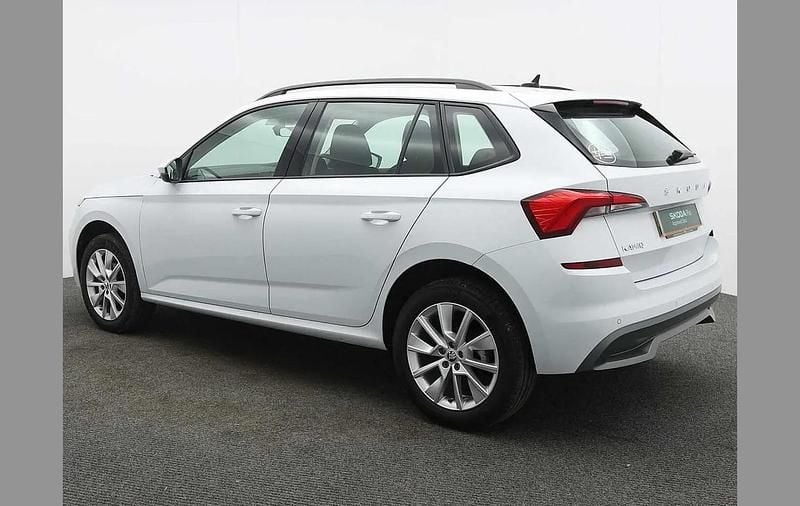 Used Skoda Kamiq SE 115 HP (84 kW) 2023 White SUV