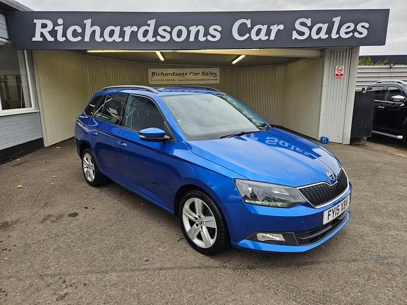 Blue Used 2015 Skoda Fabia SE L Estate | £5,000 (Expensive) - Image 1/1