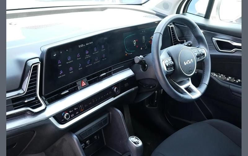 Used Kia Sportage 157 HP (115 kW) 2025 White SUV