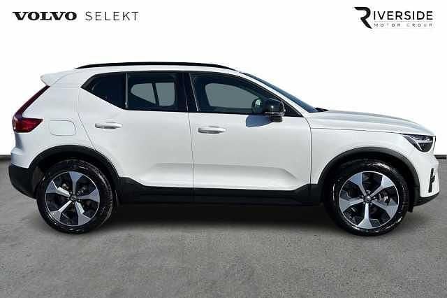 Used Volvo XC40 Plus 194 HP (142 kW) 2025 Vapour grey SUV