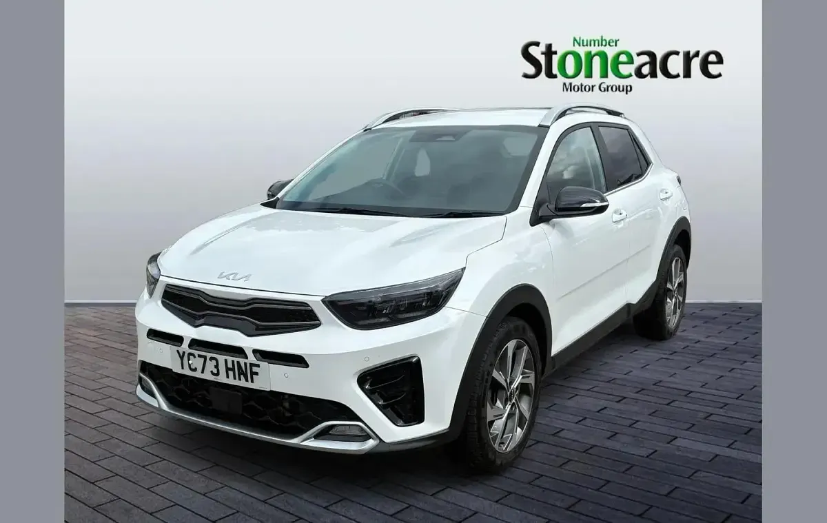 Used Kia Stonic GT-Line S 117 HP (86 kW) 2024 White SUV