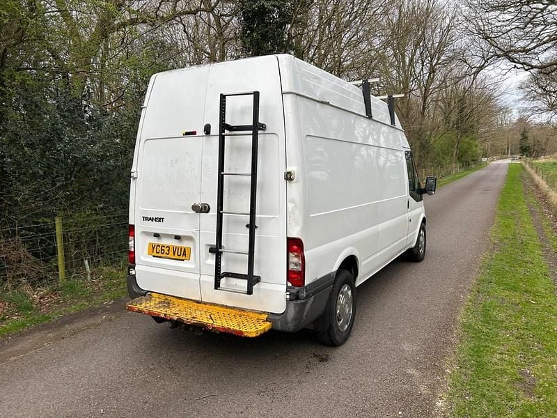 Used Ford Transit 125 HP (91 kW) 2013 White Van