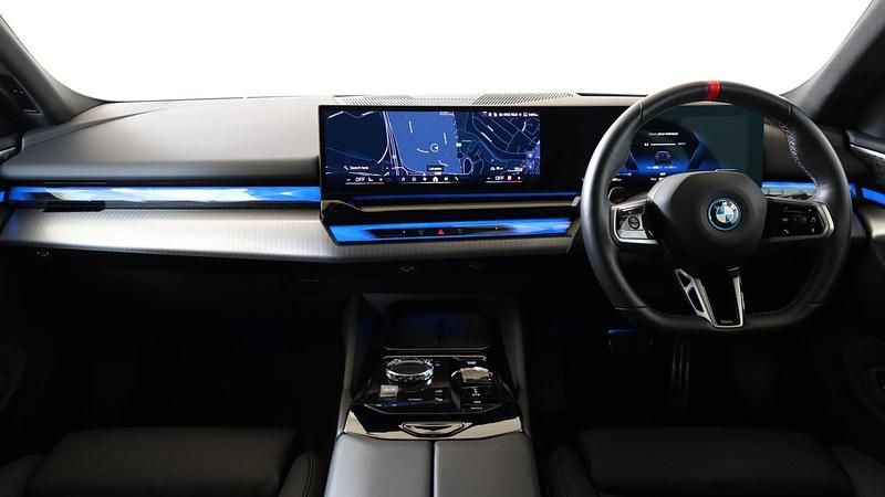 Used BMW i5 Comfort Edition 436 kW (593 HP) 2025 Black Estate