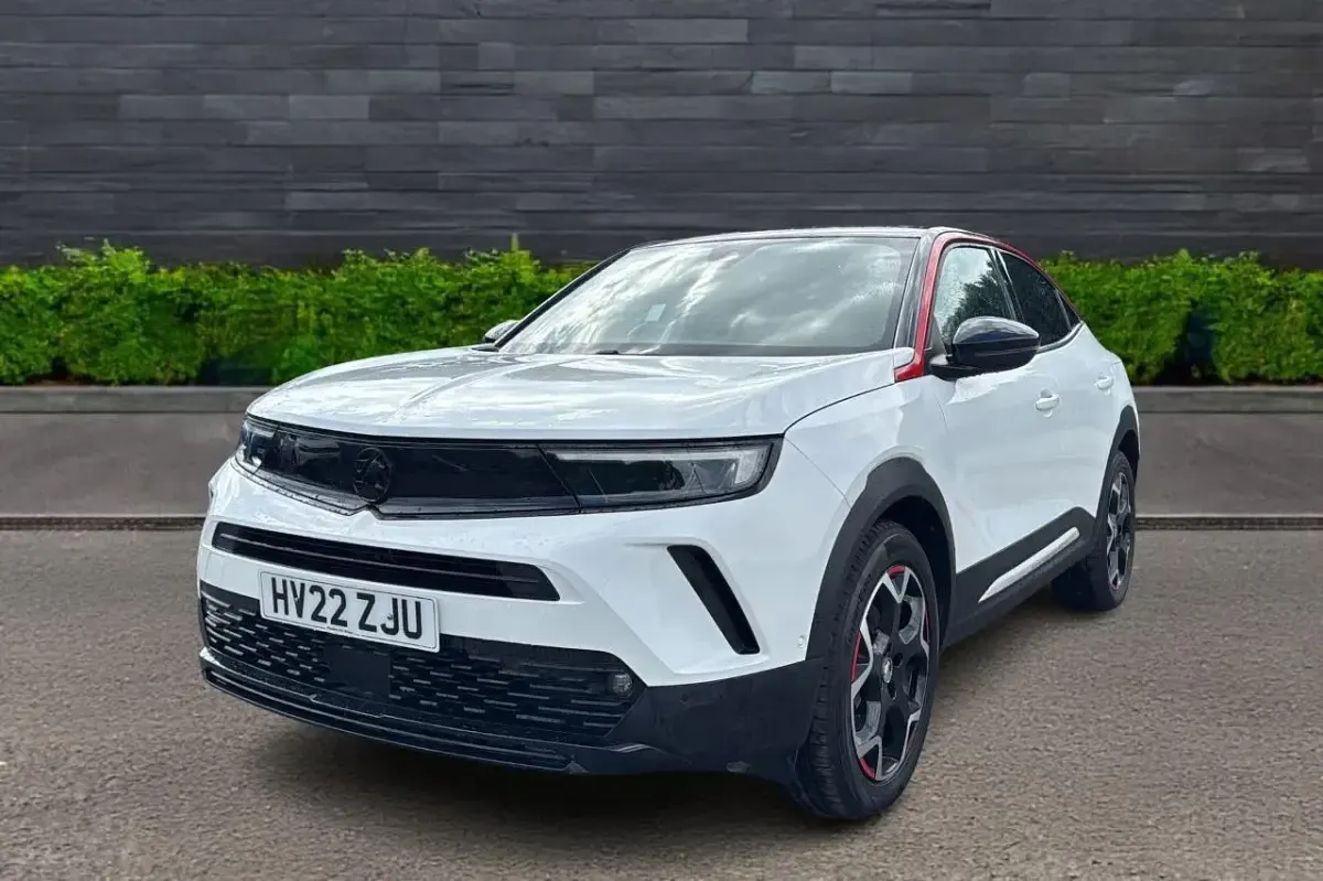 Używany Vauxhall Mokka SRi 98 kW (134 KM) 2022 Biały SUV