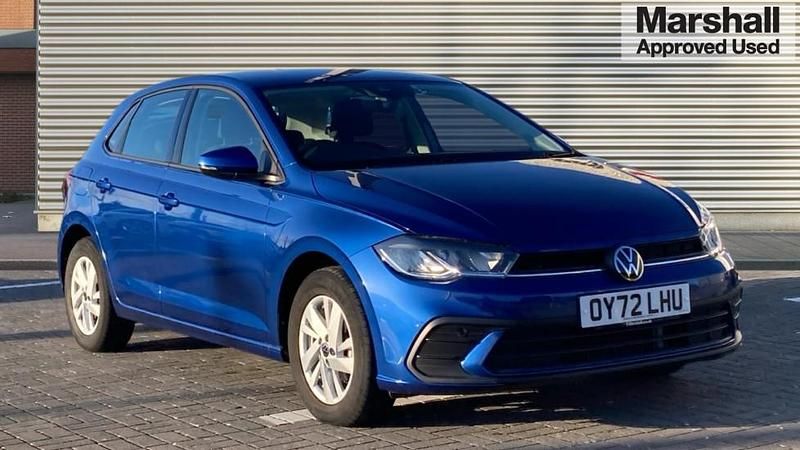 Used VW Polo Life 95 HP (69 kW) 2022 Reef blue metallic Hatchback