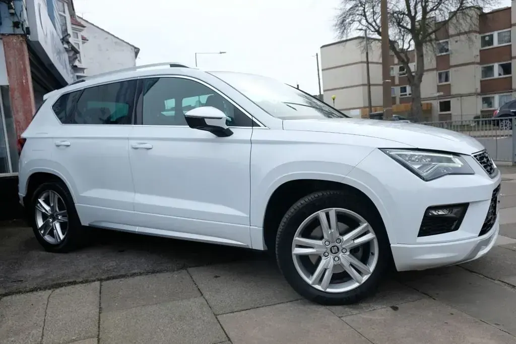 Used Seat Ateca FR 188 HP (138 kW) 2018 White SUV