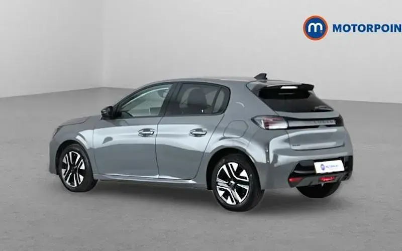 Used Peugeot 208 Allure 101 HP (74 kW) 2024 Grey Hatchback