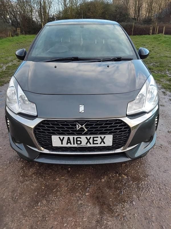 Used DS Automobiles DS3 Elegance 2016 Grey Hatchback