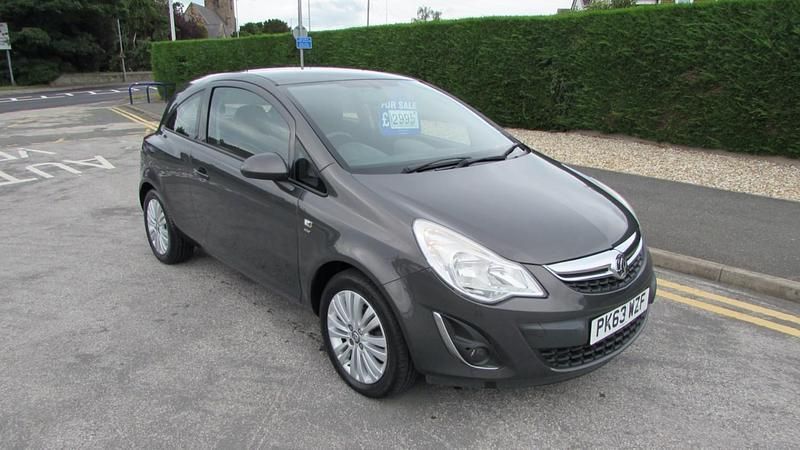 Grey Used 2013 Vauxhall Corsa Hatchback | £2,995 (Good price) - Image 1/4