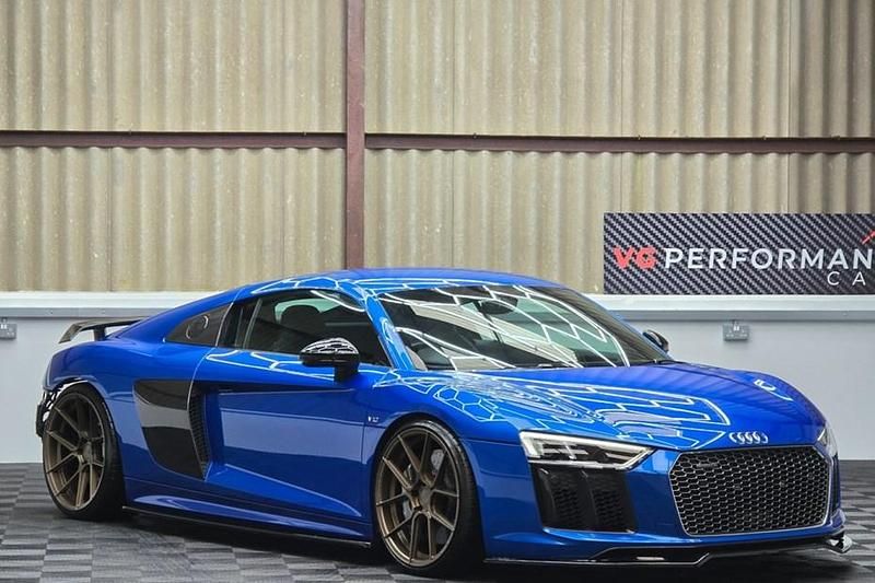 Used Audi R8 Coupé Performance 610 HP (448 kW) 2017 Blue Coupe