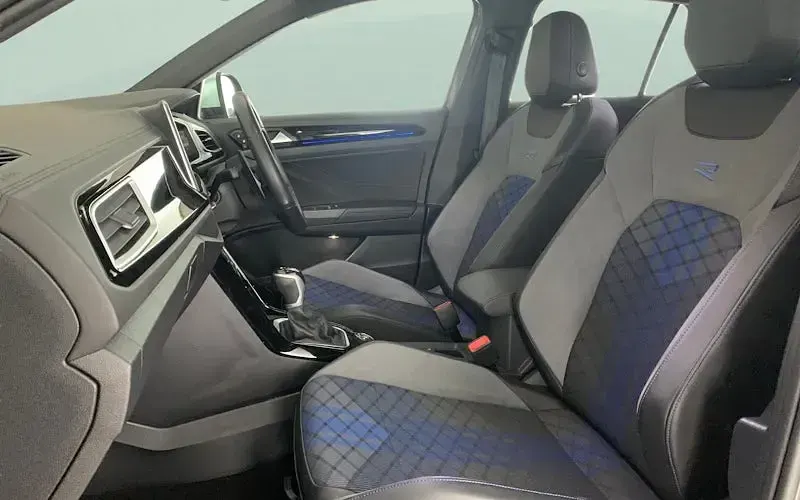 Used VW T-Roc R 300 HP (220 kW) 2025 SUV
