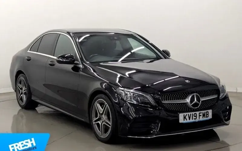 Used Mercedes C200 AMG Line Premium 184 HP (135 kW) 2019 Sedan