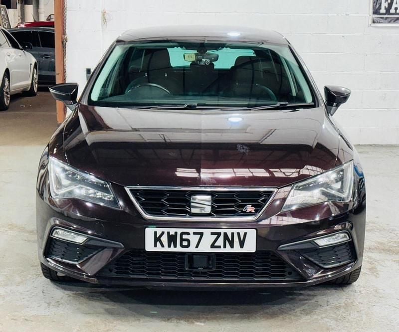 Used Seat Leon FR 184 HP (135 kW) 2018 Mauve/purple Hatchback