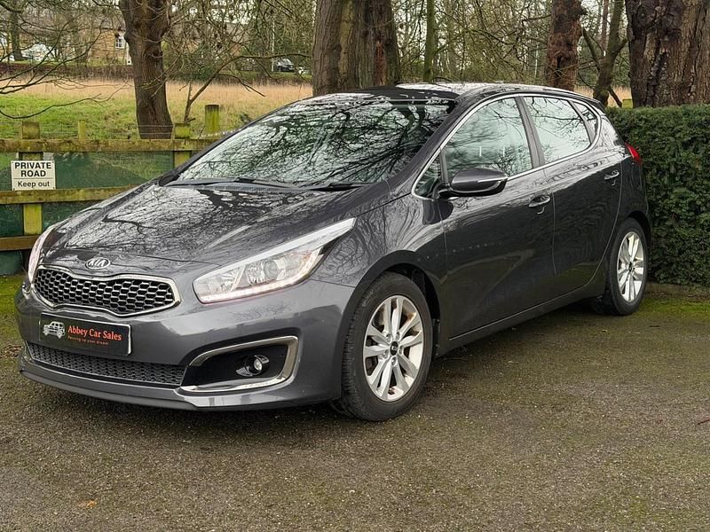 Used Kia Ceed 2018 Silver Hatchback