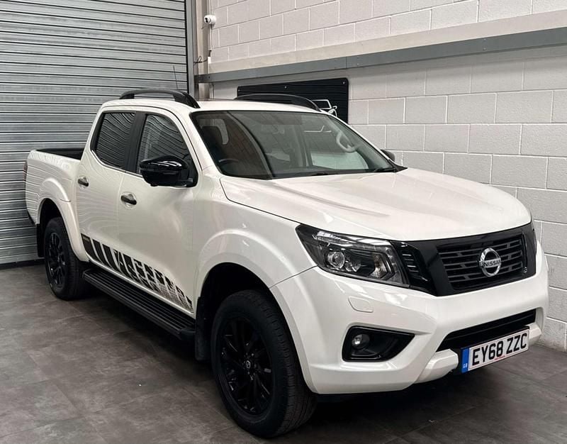 White Used 2018 Nissan Navara N-Guard Pickup | £17,489 (Fair price) - Image 1/4