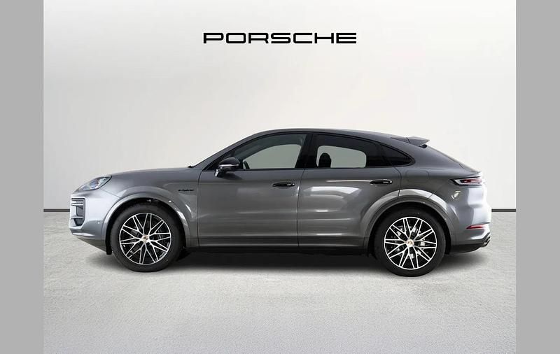 New Porsche Cayenne Black Edition 464 HP (341 kW) 2026 Grey SUV