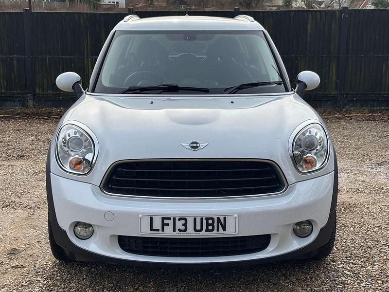 Used Mini One Countryman 98 HP (72 kW) 2013 White SUV
