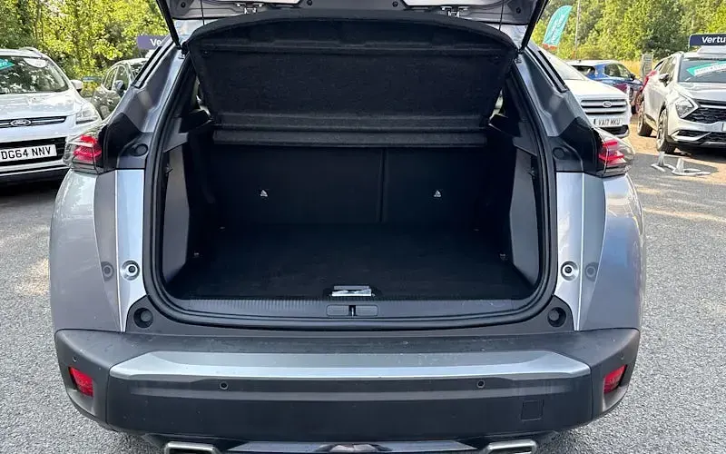 Used Peugeot 2008 Allure 131 HP (96 kW) 2025 SUV
