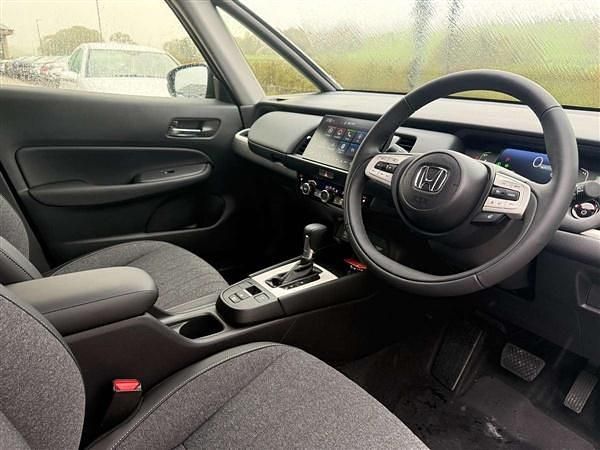 New Honda Jazz Advance 120 HP (88 kW) 2025 White Hatchback