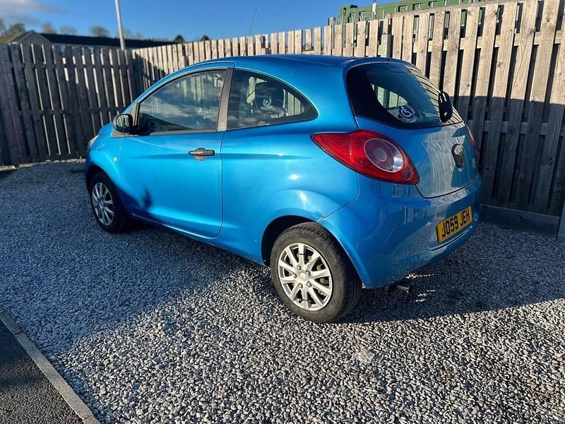 Usado Ford Ka Studio 69 HP (50 kW) 2009 Azul Citadino