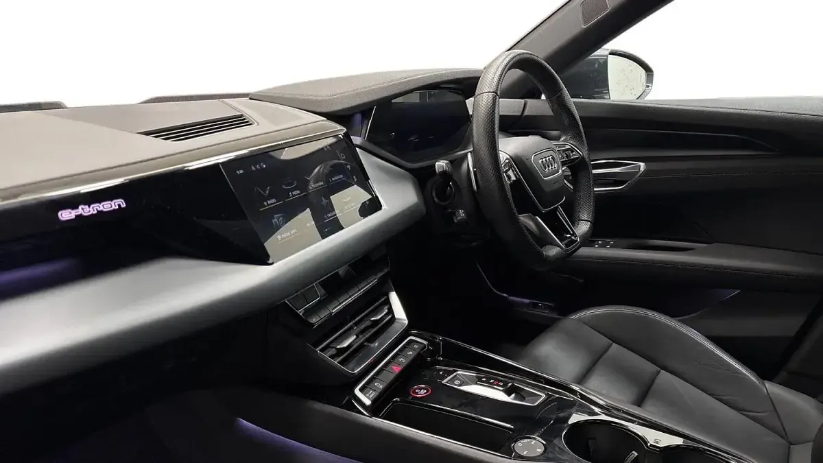 Used Audi e-tron GT quattro Comfort 389 kW (530 HP) 2023 Grey Sedan