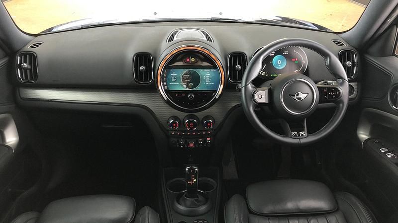 Used Mini Cooper Countryman Exclusive 134 HP (98 kW) 2022 Black SUV