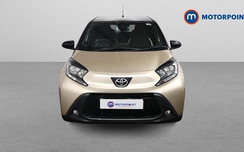 Used Toyota Aygo X 72 HP (52 kW) 2025 SUV